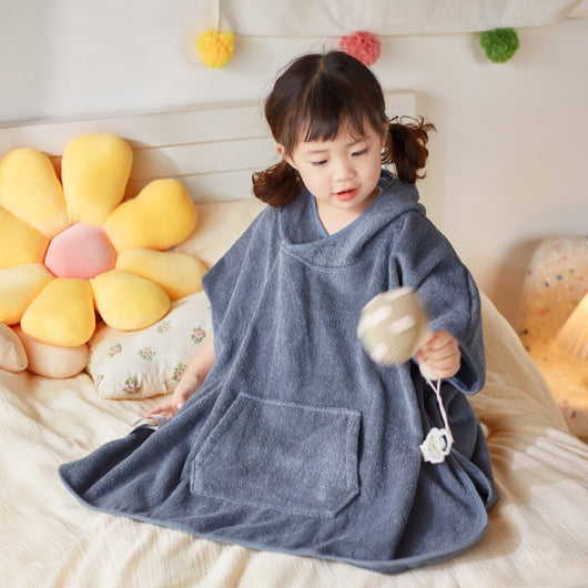 Bata Infantil con Capucha de Algodón Absorbente - Image 3