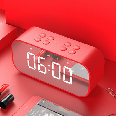 Parlante Bluetooth Inalámbrico con Reloj LED Integrado - Image 11