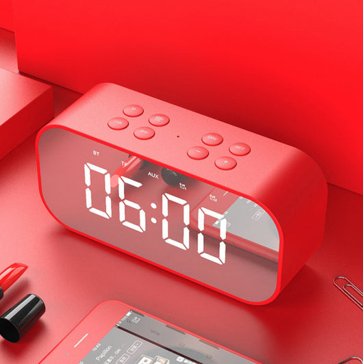 Parlante Bluetooth Inalámbrico con Reloj LED Integrado - Image 11