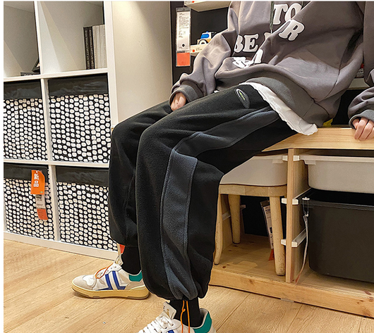 Pantalones Casuales de Terciopelo Cálido con Tirantes Acolchados - Image 7