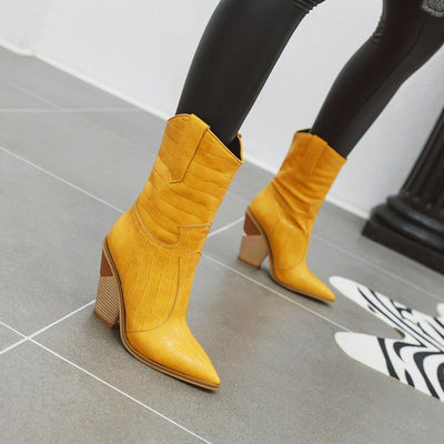 Botines Cortos de Tacón Alto con Punta Afilada - Image 10