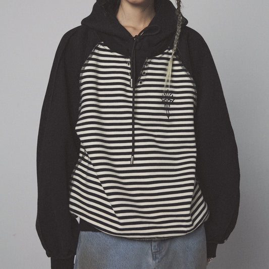 Sudadera Hoodie Suelta con Paneles Rayados y Bordados