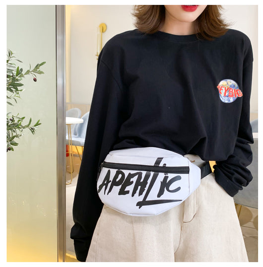 Bolso Bandolera Pequeño con Letras Estampadas en Nylon - Image 12