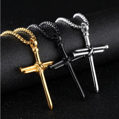 Collar con Dije de Cruz de Clavos para Hombre en Acero de Titanio - Image 8