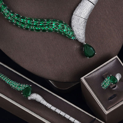 Juego de Joyería Completo: Collar, Aretes, Anillo y Pulsera - Image 6