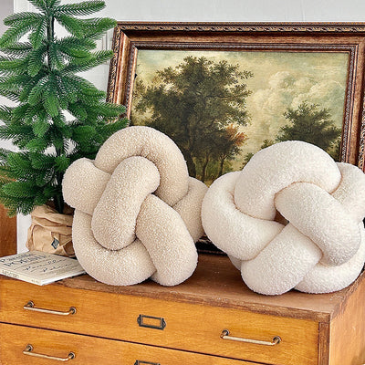 Almohada Artesanal de Lana de Cordero Tejida a Mano - Image 3