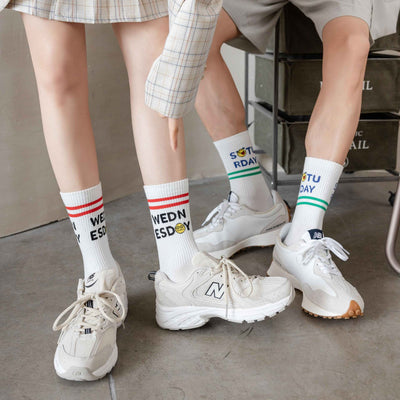 Calcetines Deportivos Largos Estilo College Ins Tide para Usar Fuera - Image 3