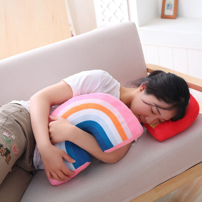 Almohada Arcoíris para Habitación Infantil - Image 7