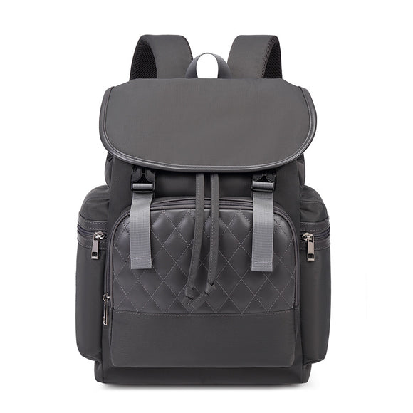 Mochila Multifuncional de Poliéster Versátil y Resistente