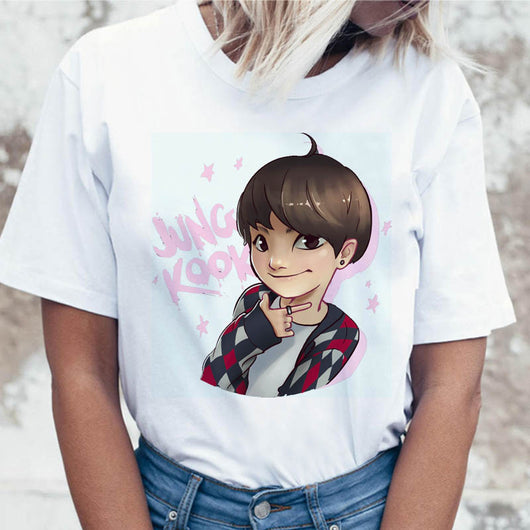 Playera Casual con Estampado de Personajes - Image 17