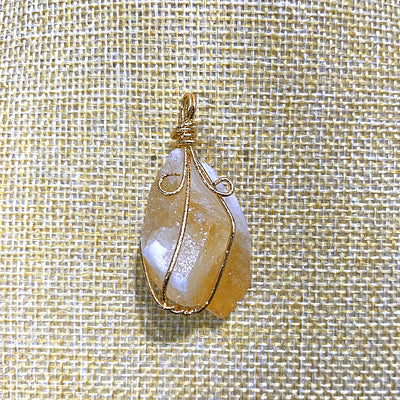 Collar de Cristal en Bruto con Alambre Hecho a Mano - Image 11