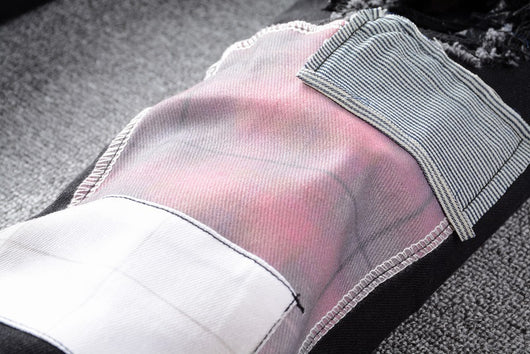 Jeans Slim Fit Elásticos con Parches Bordados de Marca Premium - Image 8