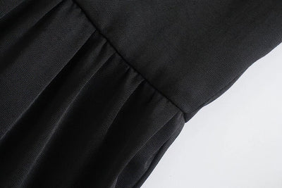 Vestido Corto de Manga Larga con Paneles Superpuestos - Image 15