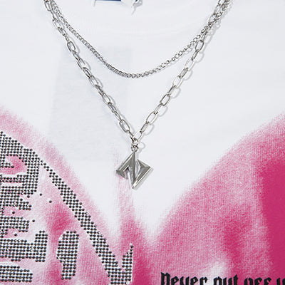 Playera para Hombre con Estampado de Mariposa y Cristales Brillantes - Image 2