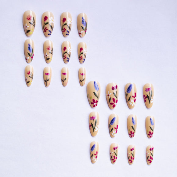 Uñas Postizas Floreadas Removibles Forma Almendra