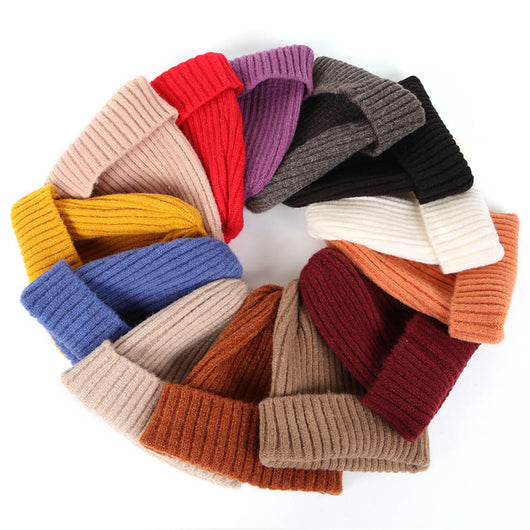 Gorro Tejido a Rayas Multicolor - Versátil y Cómodo - Image 7