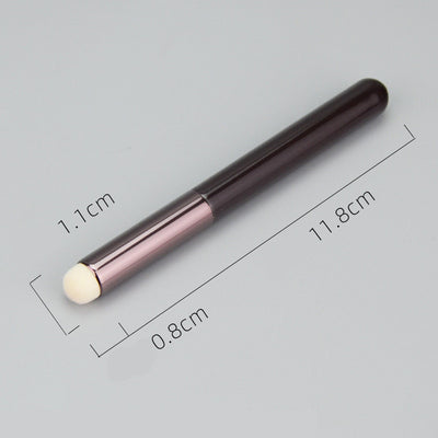 Brocha Difuminadora Multifunción para Labios y Corrector - Image 3