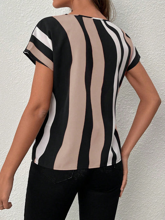 Blusa Rayas Europeas Cuello V Manga Corta - Estilo Verano - Image 12