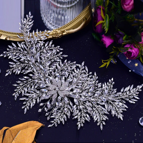 Tocado Nupcial con Cristales Brillantes - Accesorios para Novia Artesanales