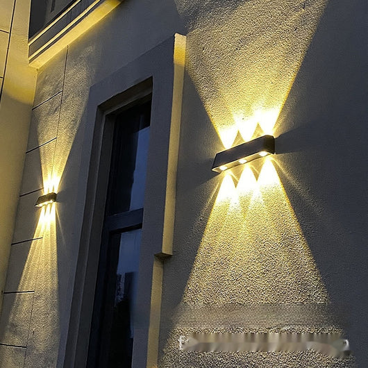 Lámpara Solar LED para Exterior - Iluminación Inteligente para Patios y Jardines - Image 3