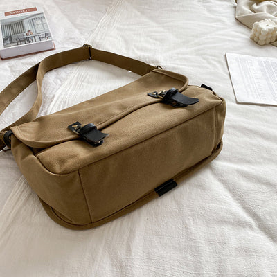 Bolsa de Mensajero Retro de Lona con Cierre Abatible y Detalles de Herrería - Image 3