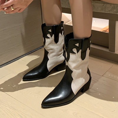 Botines de Tacón Bajo Punta Afilada con Estampado Lácteo - Image 3