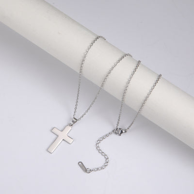 Dije Minimalista de Oro Cruz Elegante para Hombre y Mujer - Image 9