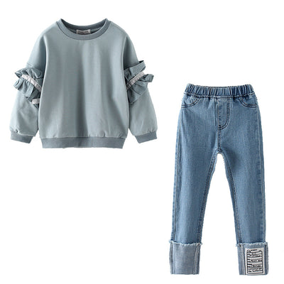 Conjunto de Dos Piezas: Jeans con Mangas de Encaje para Niñas - Image 12