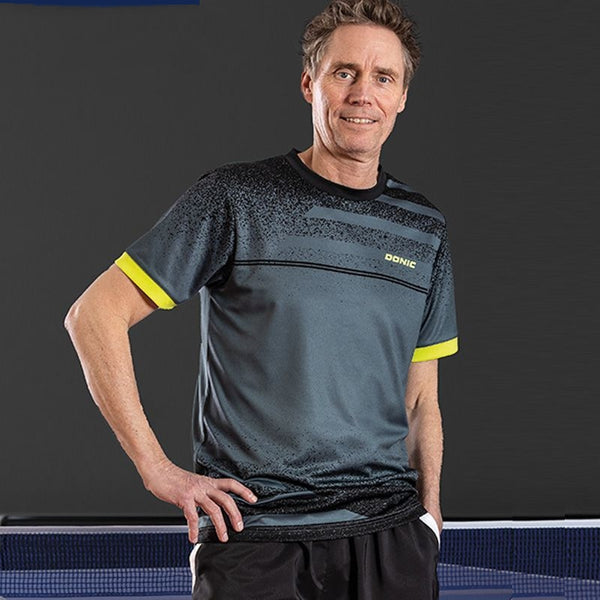 Playera Deportiva Estampada de Manga Corta para Verano