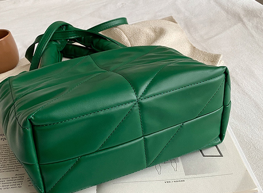 Bolso Mensajero Acolchado de Algodón con Diseño Asimétrico para Mujer - Image 18