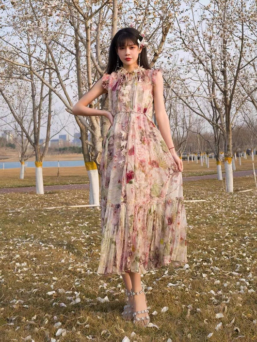 Vestido de Seda Estampado con Mariposas y Motivos de Jardín - Image 12