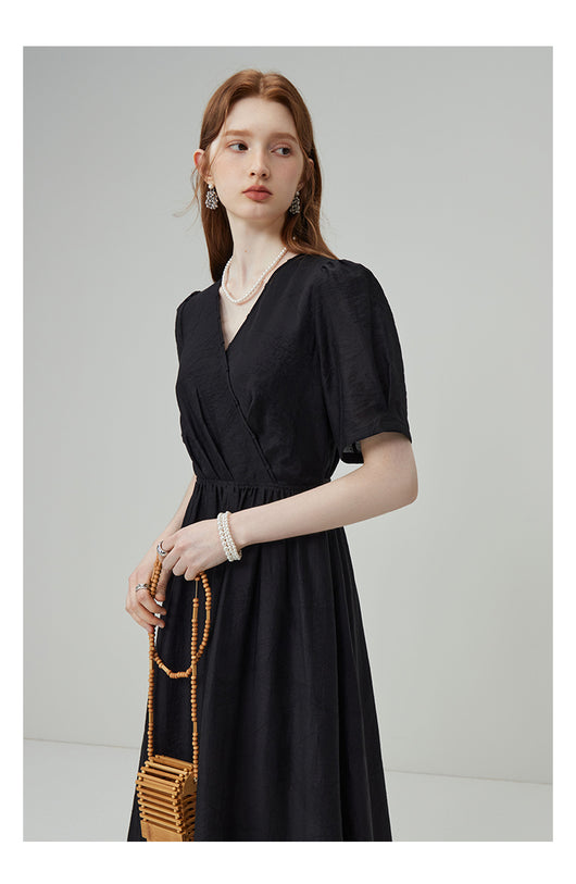 Vestido Jacquard Tencel Escote V con Textura - Image 10