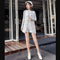 Traje Tweed Elegante para Mujer con Detalles de Encaje y Flecos