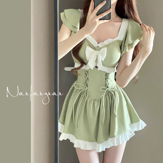 Traje de Baño Enterizo Aguacate con Falda Corta y Cobertura Abdominal - Image 4