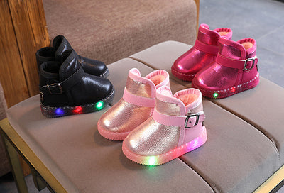 Botas de Nieve para Bebé con Luces LED y Forro de Algodón Suave - Image 4