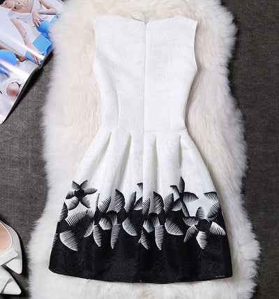 Vestido Slim Estampado sin Mangas - Diseño Moderno y Favorecedor - Image 13