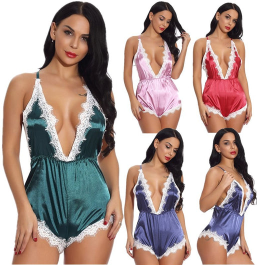 Pijama Sensual de Satén y Encaje con Espalda Cruzada