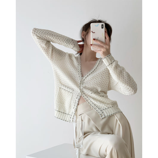 Cardigan Tejido de Lana Marfil con Contraste de Texturas - Image 9