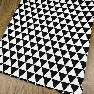 Almohada Decorativa y Cortina de Tela Estampada Algodón y Lino con Patrón Triangular - Image 8