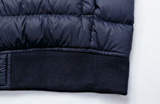 Chaqueta de Plumas para Hombre con Cuello Alto y Corte Moderno - Image 14
