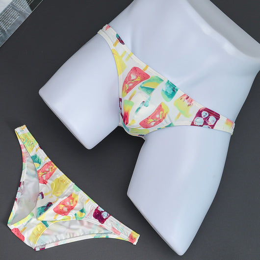Slip Masculino de Malla Transpirable Tanga Baja con Estampado