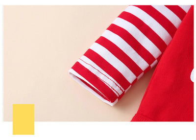 Conjunto de Tres Piezas Navideño a Rayas con Gorro para Bebé - Image 5