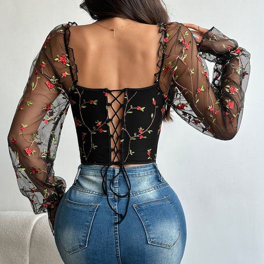 Blusa Larga de Malla Transparente con Parches Bordados - Image 17