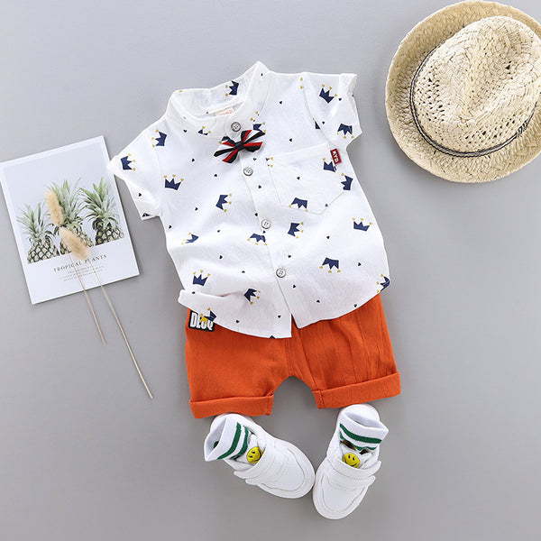 Conjunto Infantil Elegante con Camisa Tipo Polo y Corona