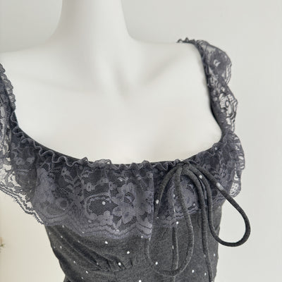 Blusa Crop Ajustada con Volantes, Encaje y Lunares - Manga Casquete - Image 24