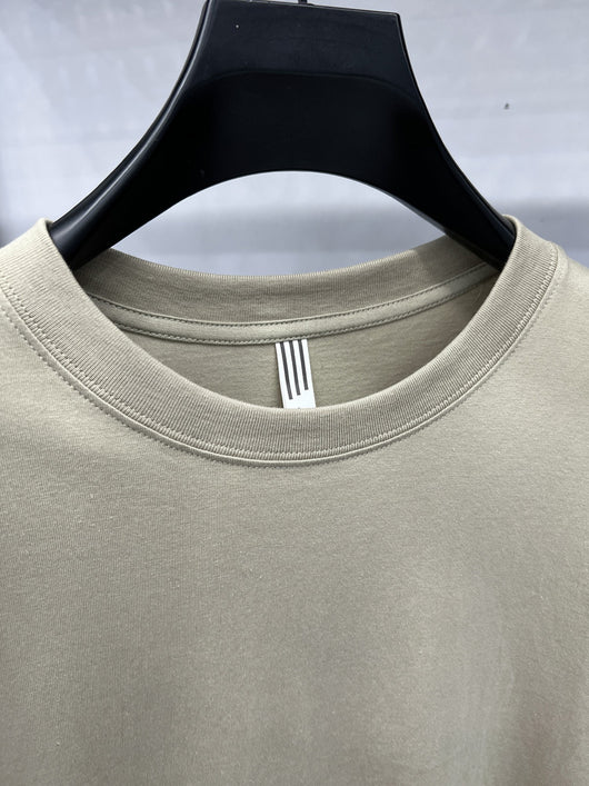 Camiseta Hombre Algodón Premium Cuello Redondo Hombro Descubierto - Image 40