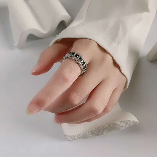 Anillo de Plata 925 con Borde de Encaje y Circón Verde para Mujer - Image 4