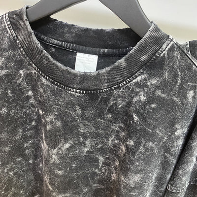 Camiseta Vintage Desgastada de Manga Larga con Cuello Redondo - Image 6