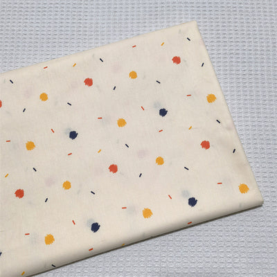 Tela de Algodón Twill con Diseño Geométrico de Corazones, Líneas y Lunares - Image 10