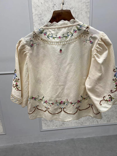 Blusa Tejida con Encaje Floral y Cuello en V - Image 10